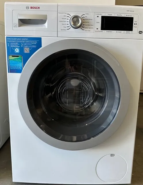 Bosch 500 Series WAW285H1UC 24 Inch Compact Front Load Smart Washer with 2.2 Cu. Ft. Capacity, Home Connect™, AquaShield®, SpeedPerfect™, EcoPerfect™, 14 Wash Cycles, 10 Options, Easy Start Option, and ENERGY STAR® Certified