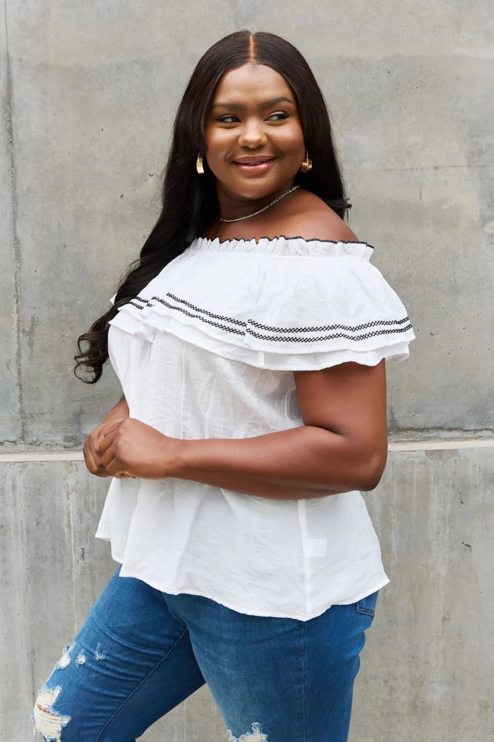 Contrasting Embroidery Detail Ruffle Blouse