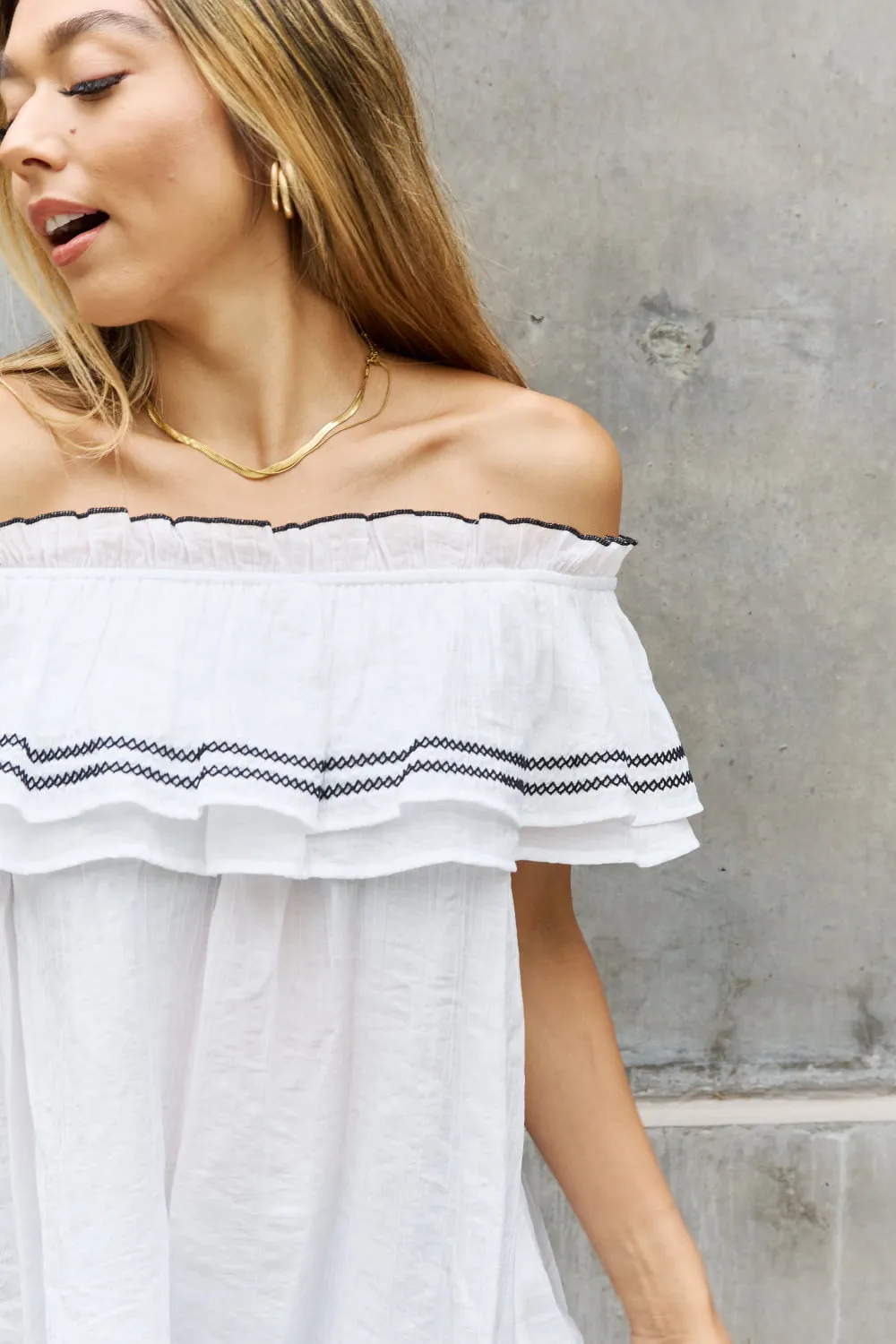 Contrasting Embroidery Detail Ruffle Blouse