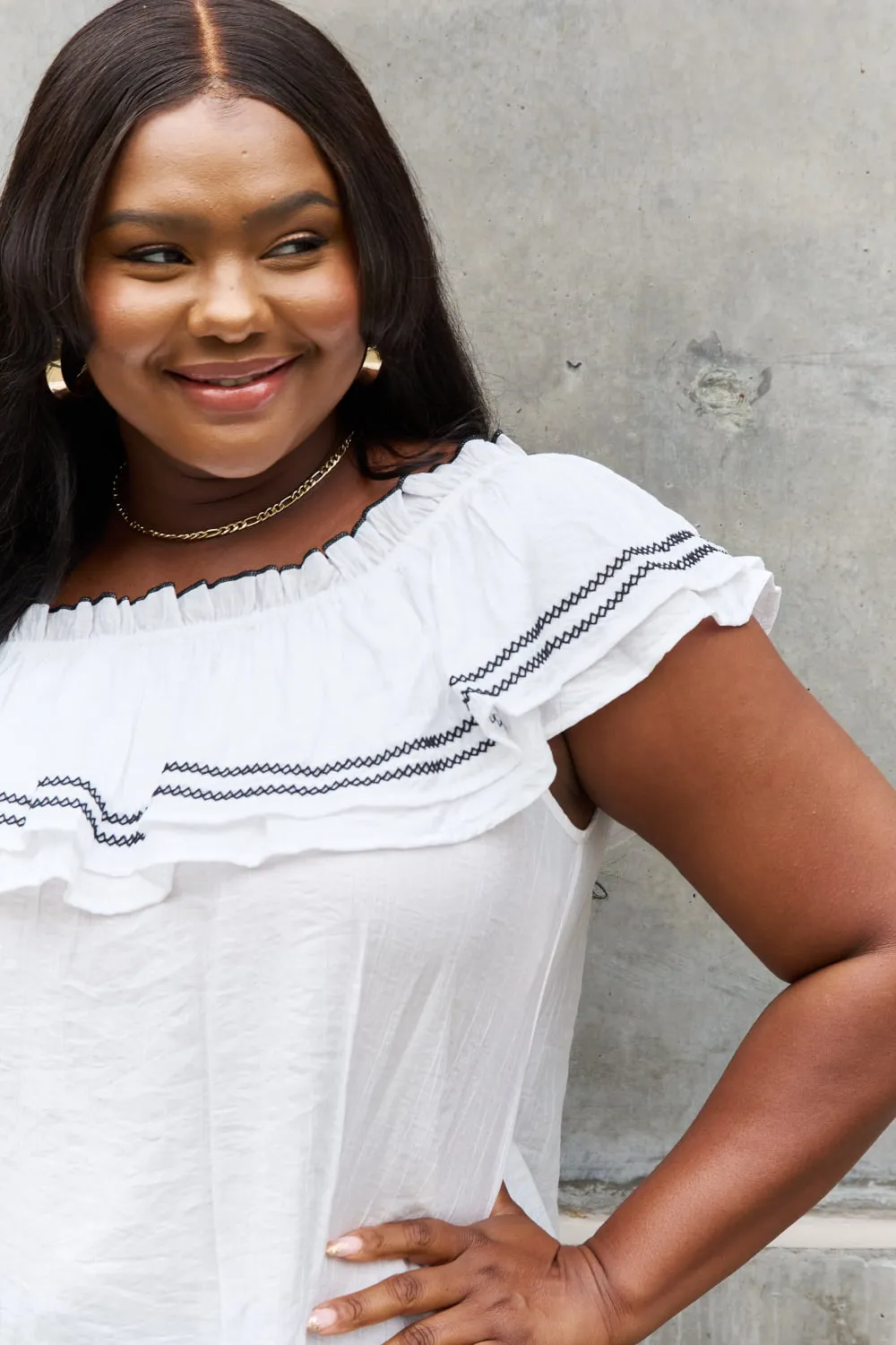 Contrasting Embroidery Detail Ruffle Blouse