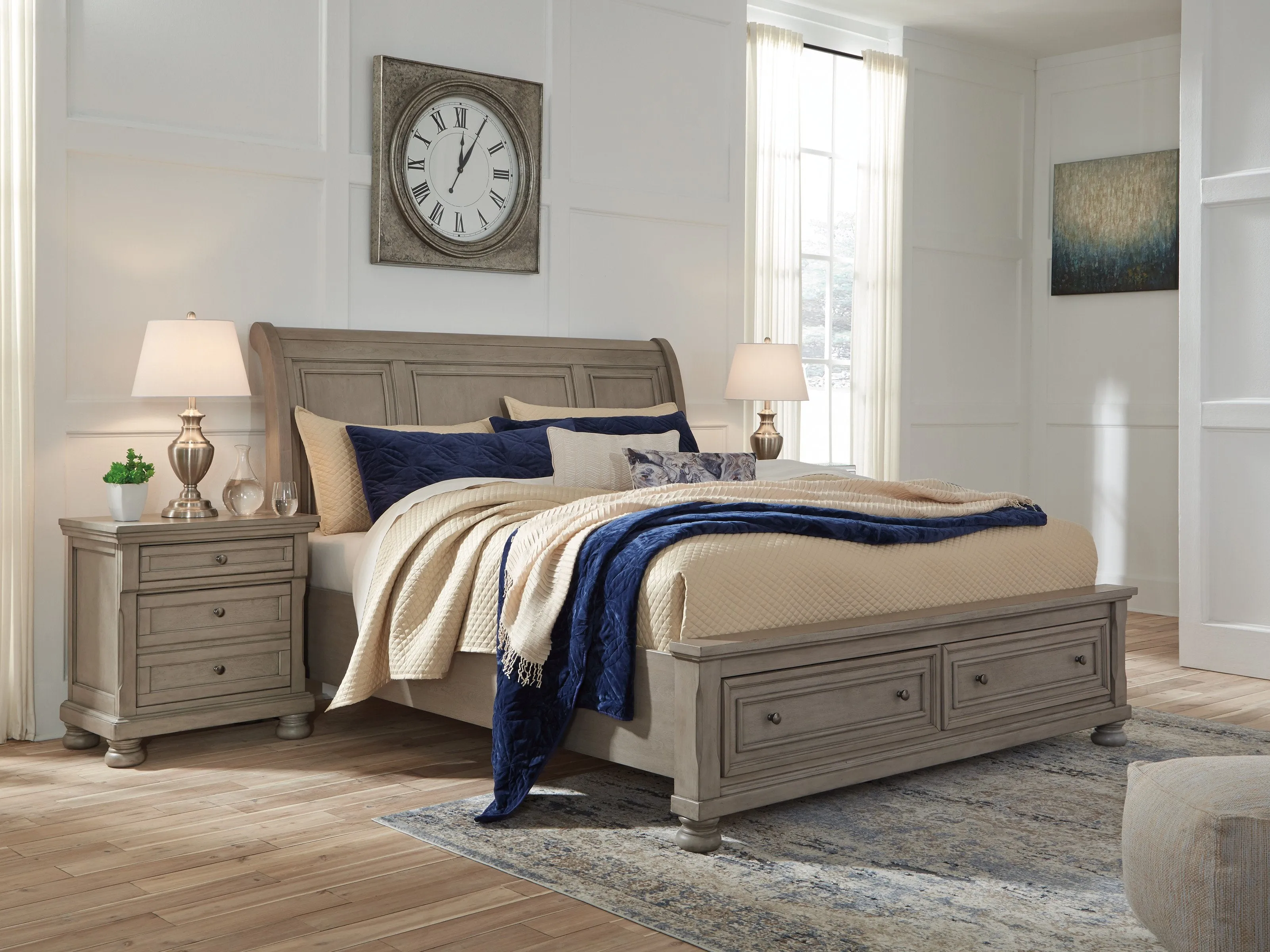 Lettner Light Gray King Storage Platform Sleigh Bed