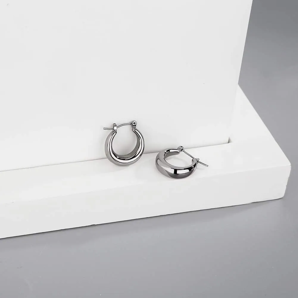 LILIE&WHITE Chunky Gold Hoop Earrings for Women Cute Fashion Hypoallergenic earrings Minimalist Jewelry Gift