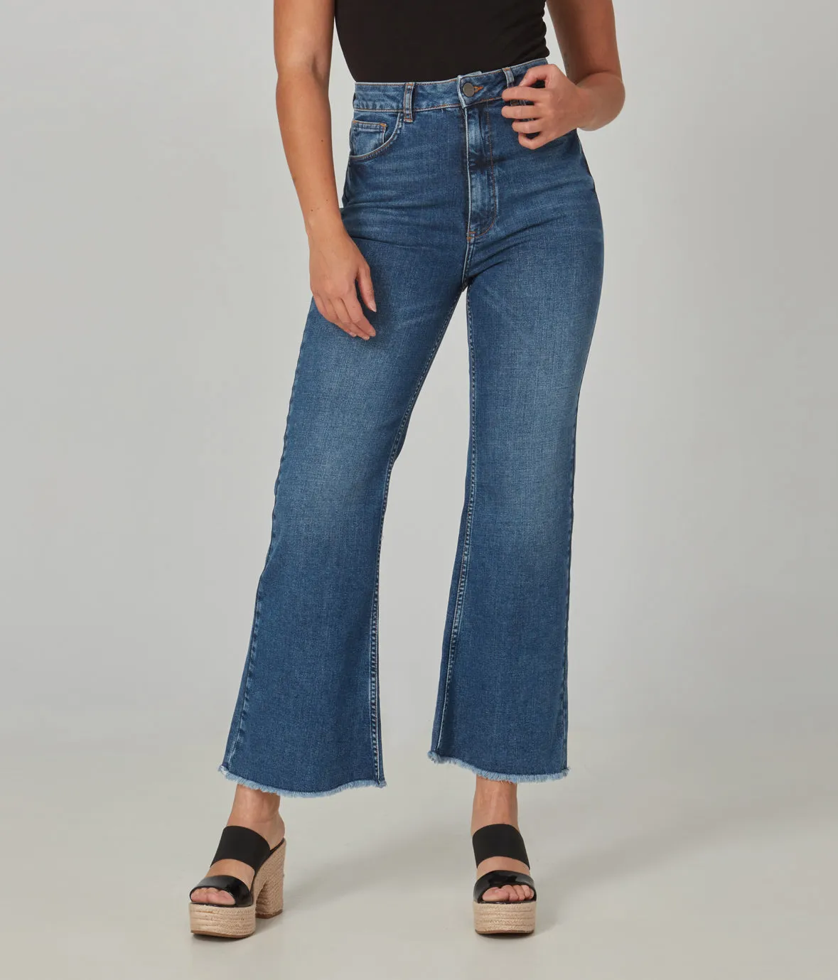 Lola STEVIEDIS High Rise Flare Jean
