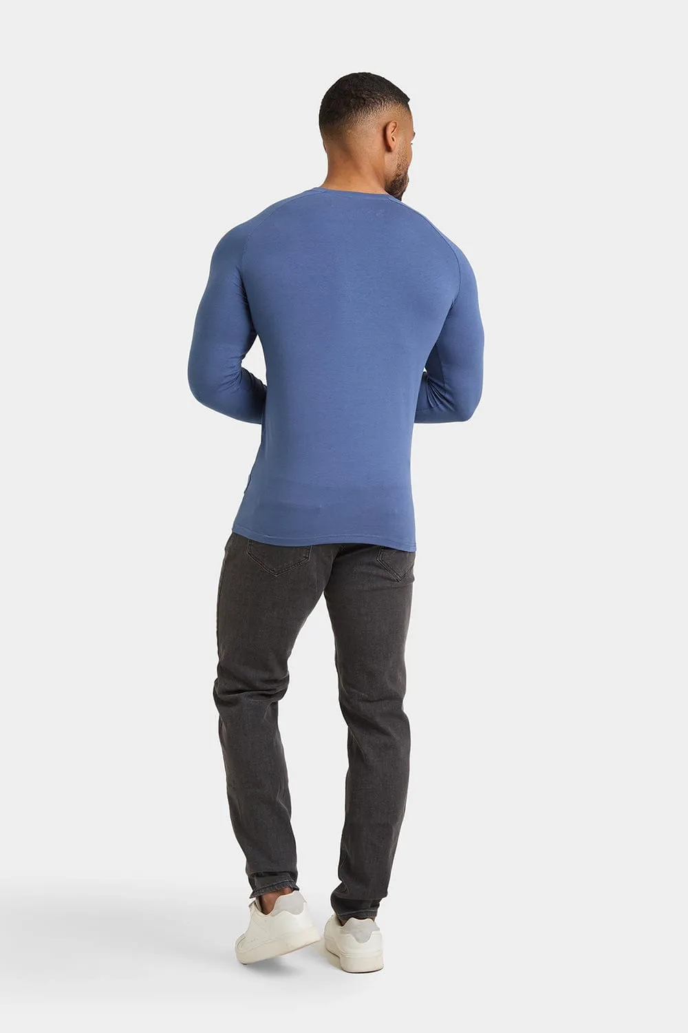 Muscle Fit T-Shirt in Denim Blue