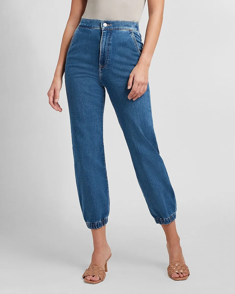 Super High Waisted Knit Jogger Jeans in Medium Wash