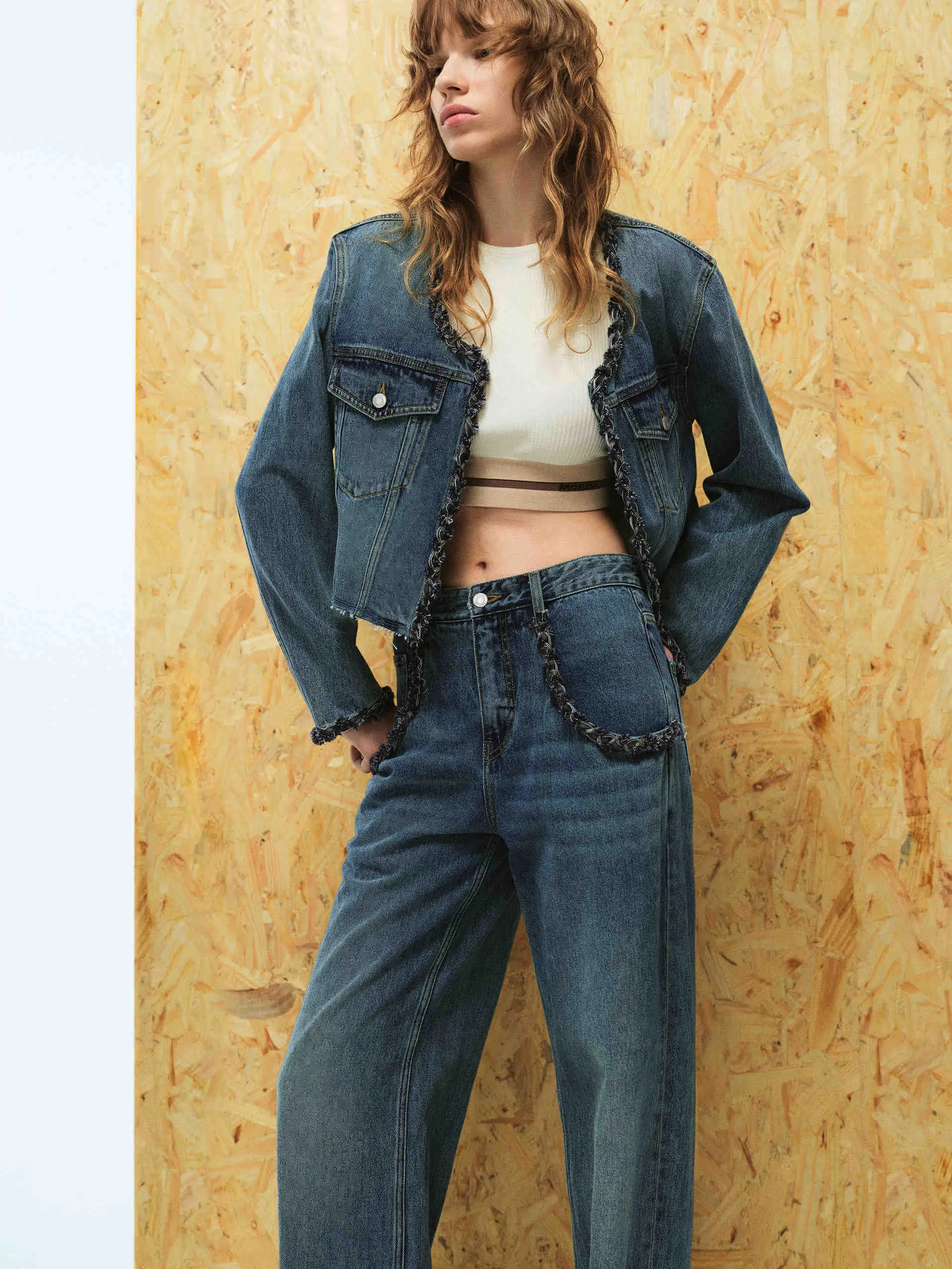 Trim Detail Straight Jeans