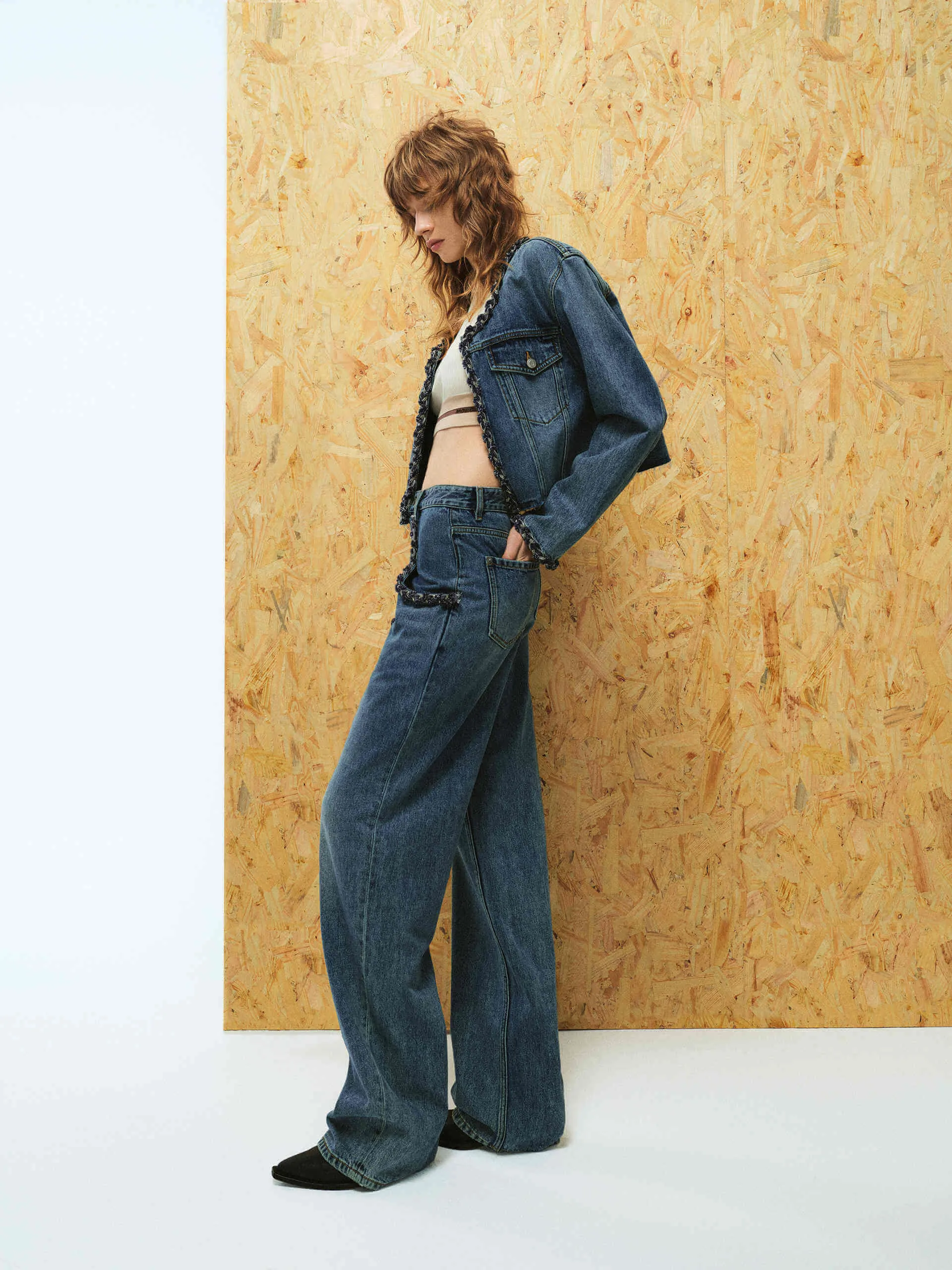 Trim Detail Straight Jeans