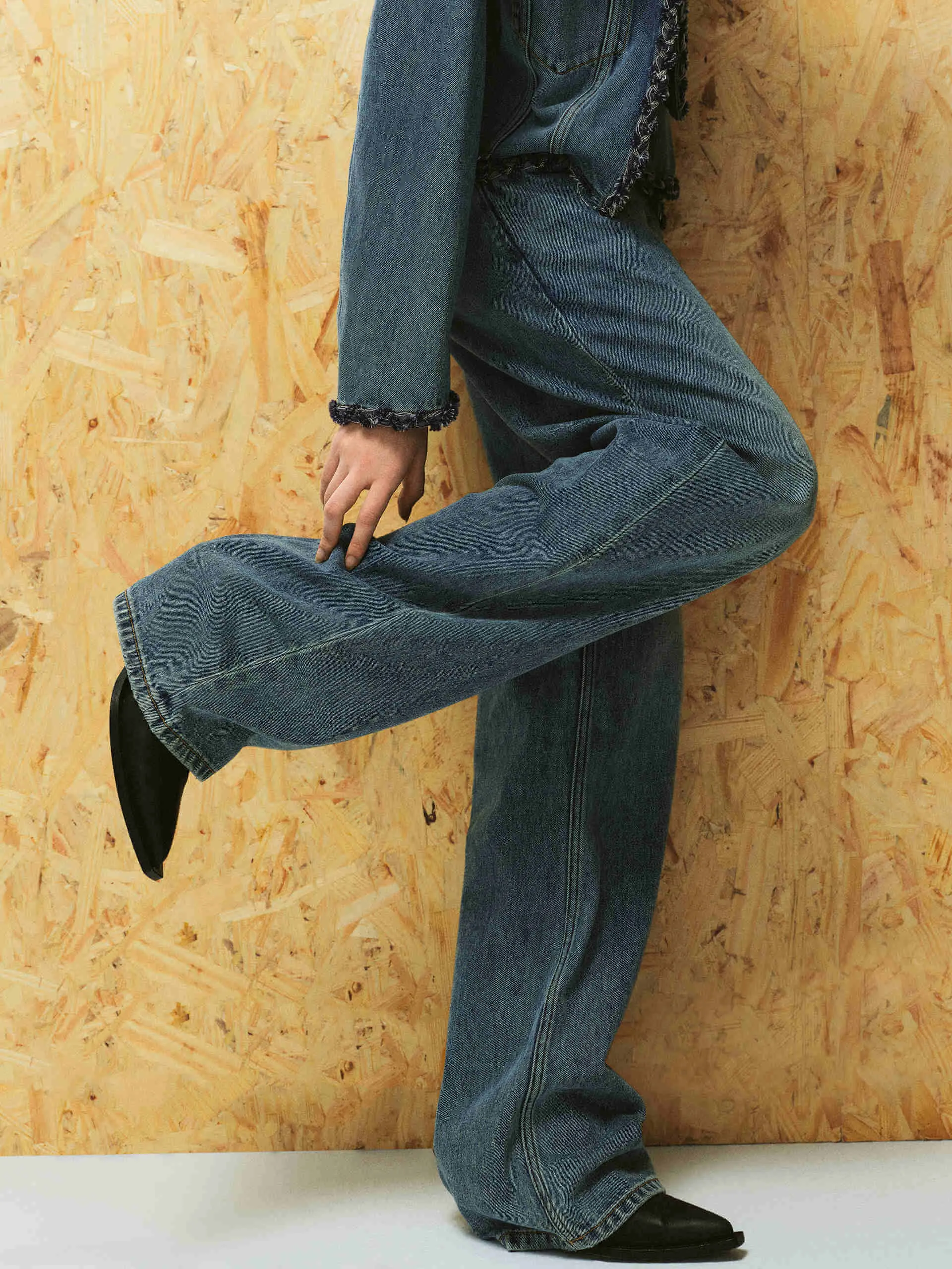 Trim Detail Straight Jeans
