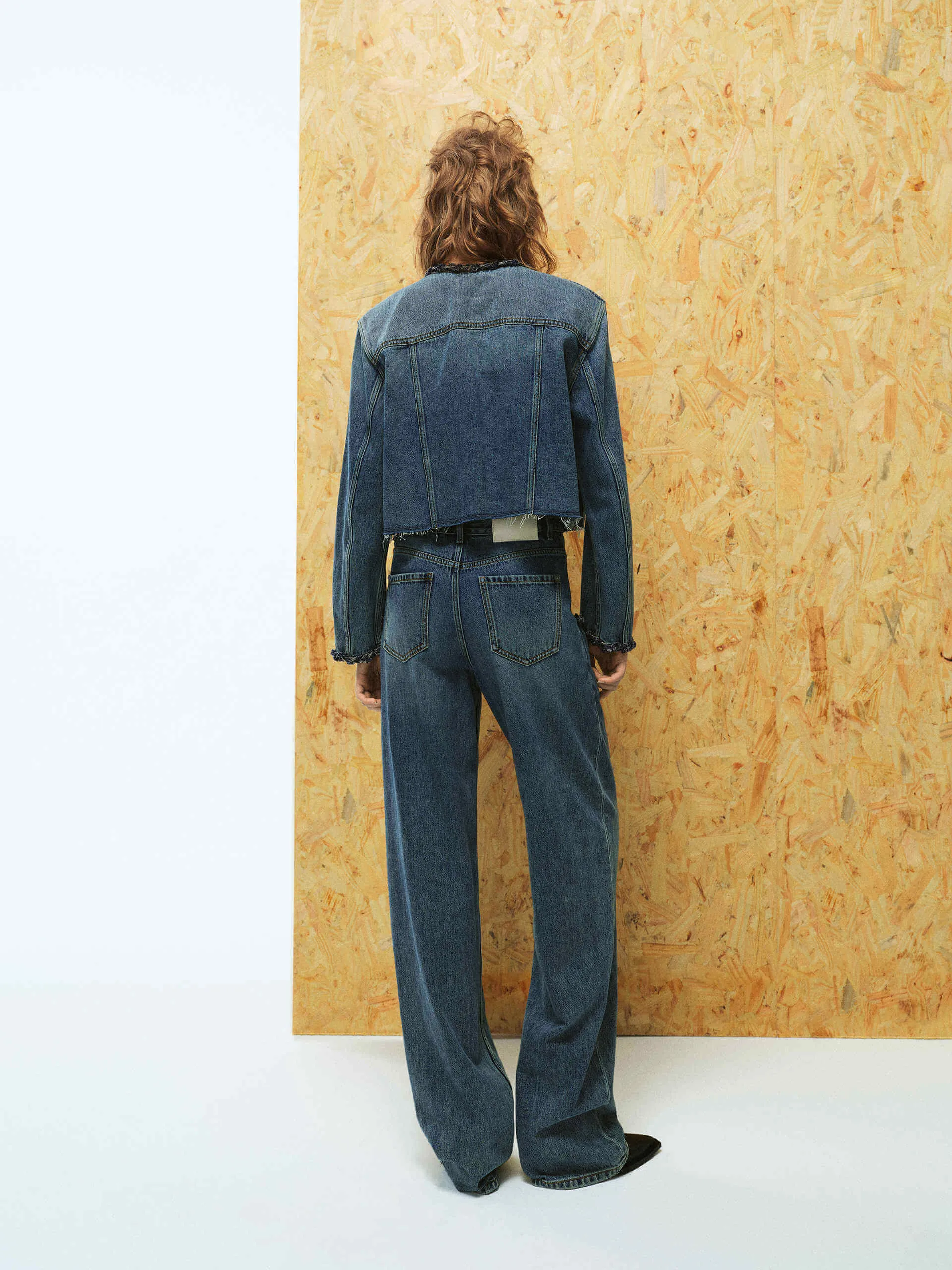 Trim Detail Straight Jeans