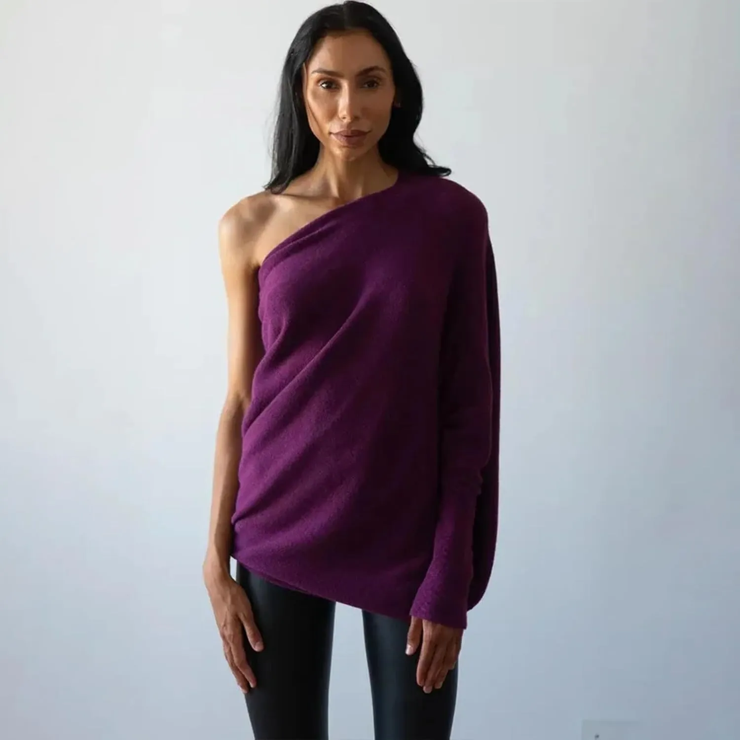 Women's Sexy Off Shoulder Asymmetric Draped Jumper Batwing Sleeve Loose Pullover Long Sleeve Sweaters Tops
